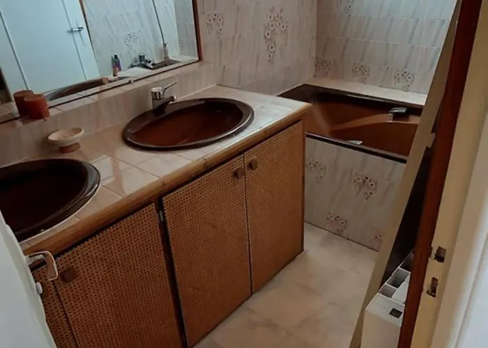 Appartement Maison Avec Garage Proche De La